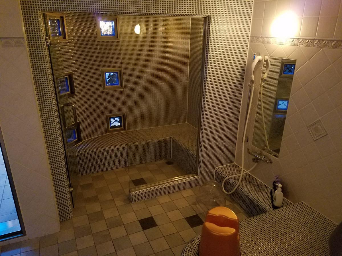 Eight Prince Hotel -Adult Only- Tokorozawa Buitenkant foto